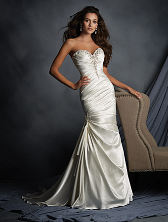 Beginner’s Guide: How to Embellish a Wedding Dress - Everything You Need To Know