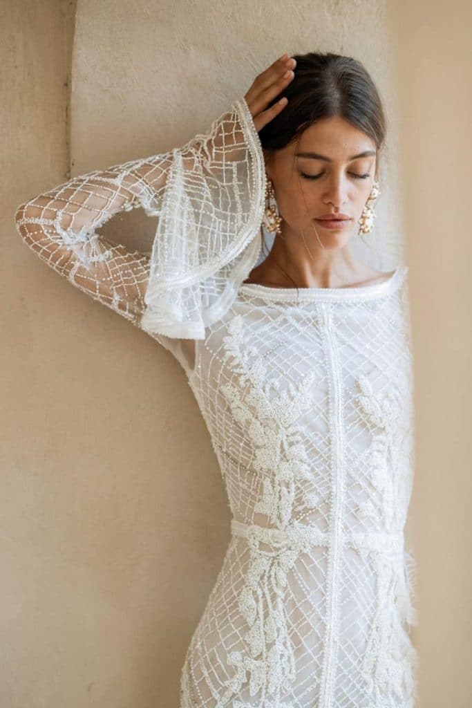lace wedding gown