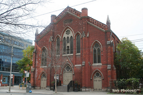 Berkeley Church Wedding Dresses Toronto